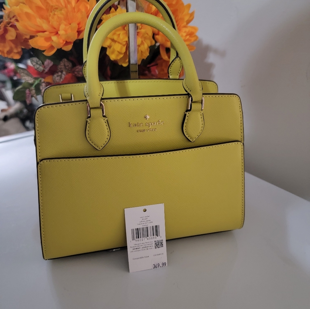 NWT Kate Spade Small Saffiano leather Satchel